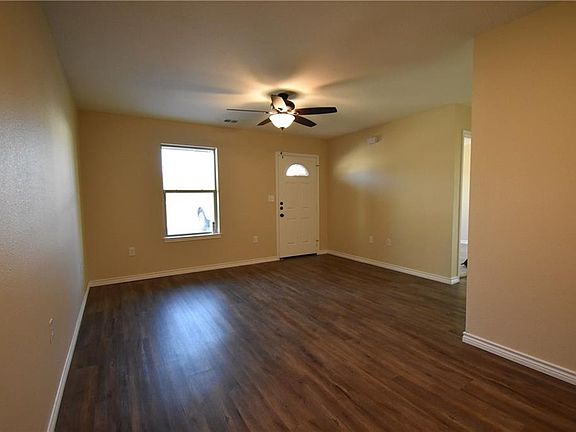 3rd image of 104 N Jordan St