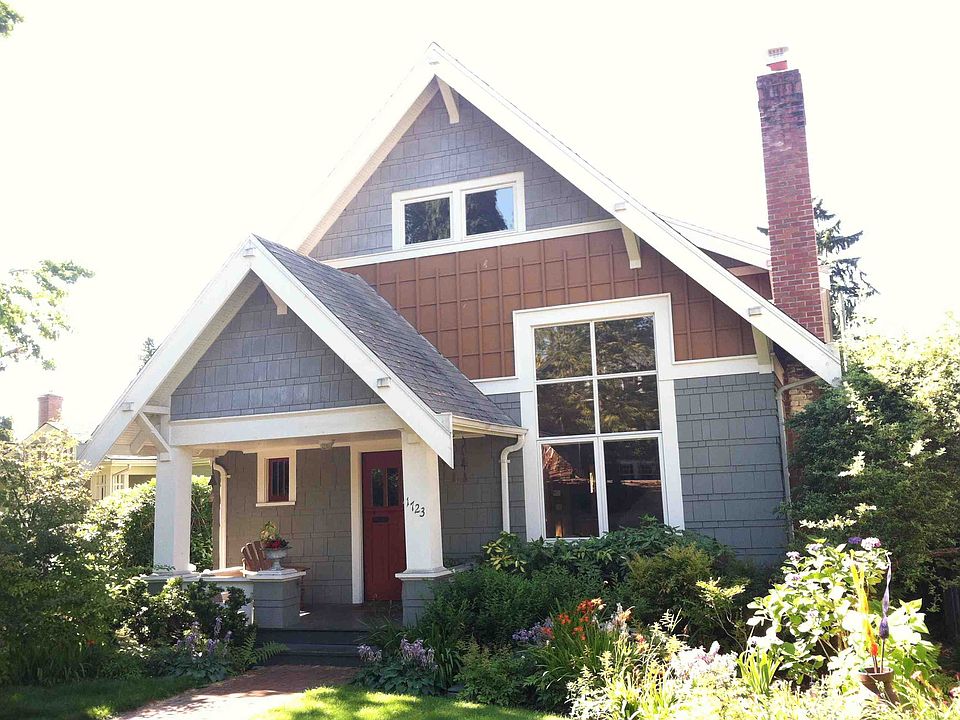 2nd image of 1723 NE Naomi Pl