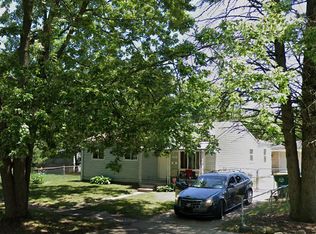 1420 Candlewood Ln, Ypsilanti, MI 48198