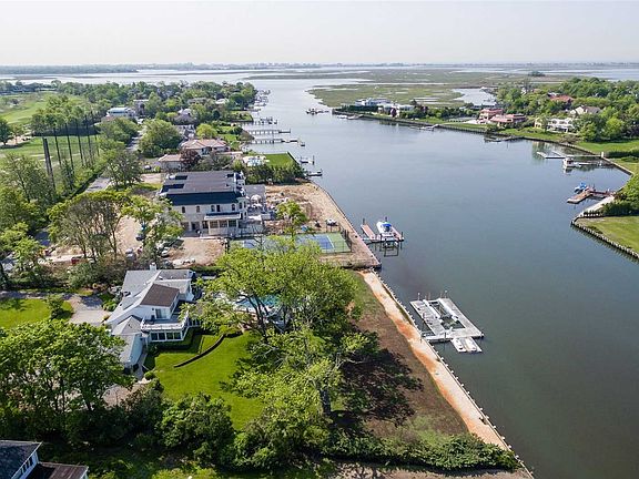 4th image of 1200 Seawane Dr