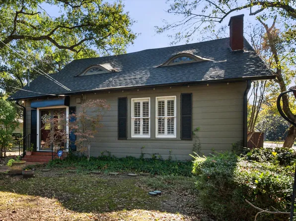 1615 Elmwood Ave, Corsicana, TX 75110