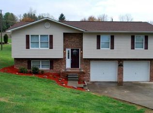 4529 June Dr, Kingsport, TN 37664