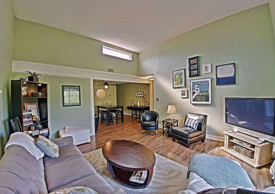 1st image of 4524 Holly St APT 25