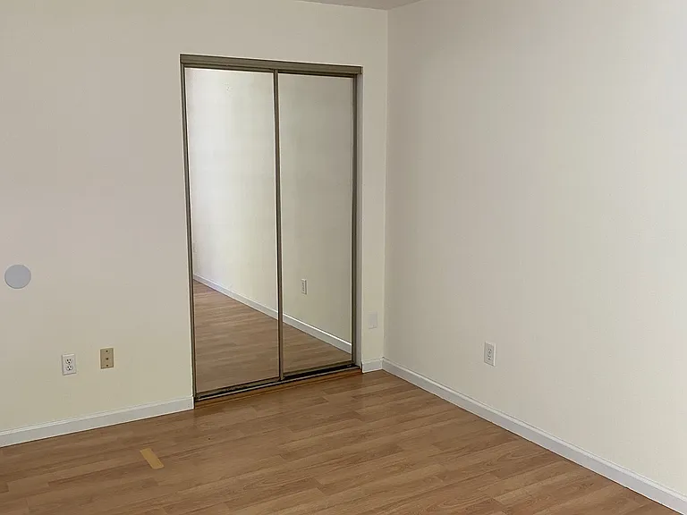 61 Taylor Ave #D — Photo 12