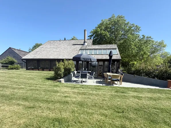 8 Yearling Ct, East Hampton, NY 11937