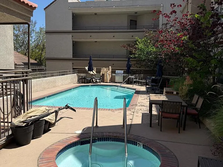 501 E Del Mar Blvd #113 — Photo 3