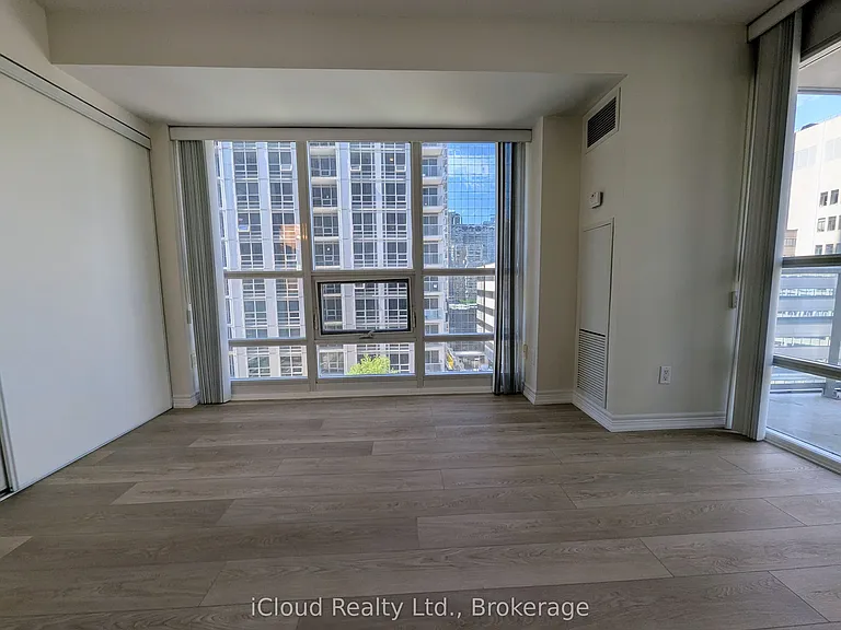 761 Bay St #702 — Photo 22