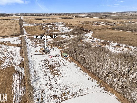 5th image of 56217 Range Rd #30