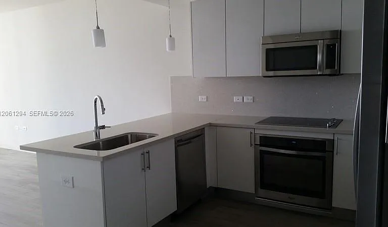 999 SW 1st Ave #2510 — Photo 2