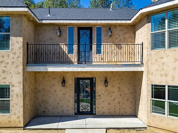 4th image of 21824 Sunnybrook Dr