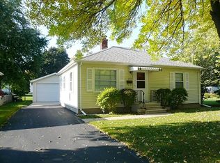 1222 Barnard St, Green Bay, WI 54301