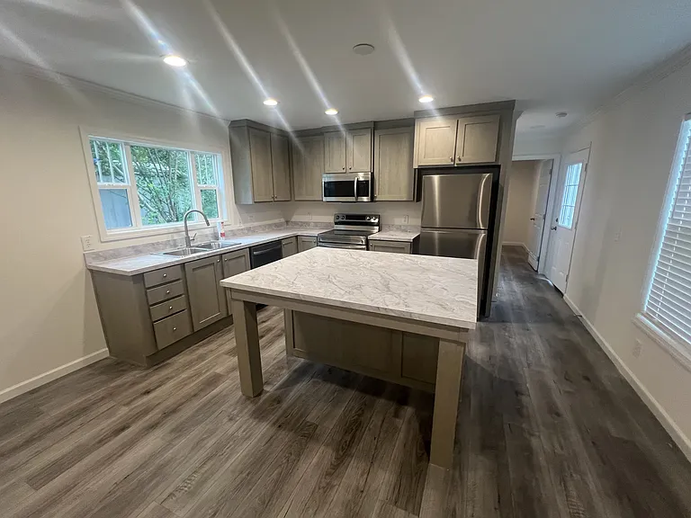 18 Forest Cir — Photo 4