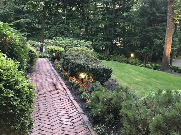 112 Lawrence Hill Road