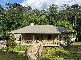 5749 Harbor Dr, Buford, GA 30518