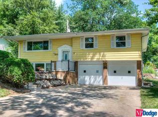 4511 N 96th St, Omaha, NE 68134