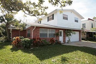 1st image of 216 Goodall Ave