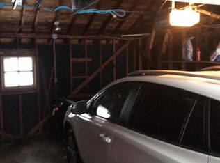 1105 Haywood Dr, Madison, WI 53715