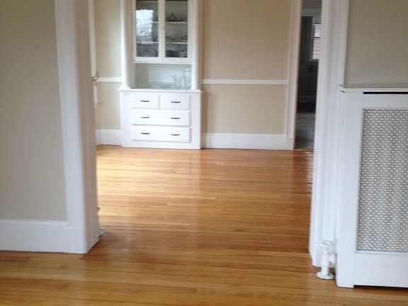 living room to dining room