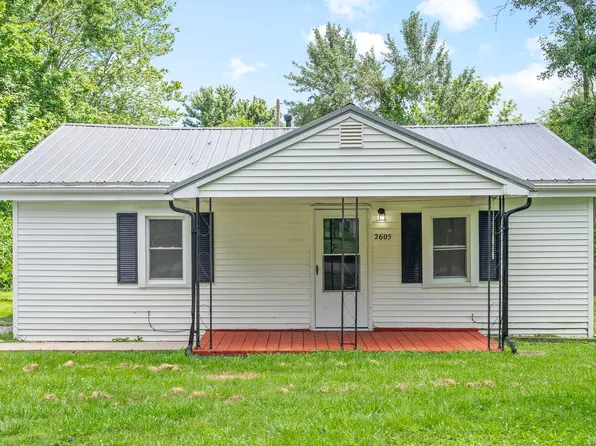 2605 Camilla Dr, Hopkinsville, KY 42240