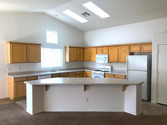 5th image of 5205 Paola Ct