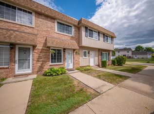 352 Riverbend Dr, Milan, MI 48160