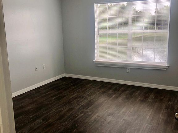 2nd image of 1229 Bermuda Lakes Ln #401
