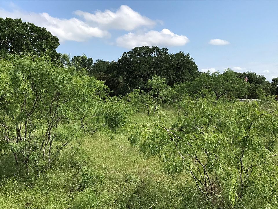 1st image of 17061 Trailwood Dr