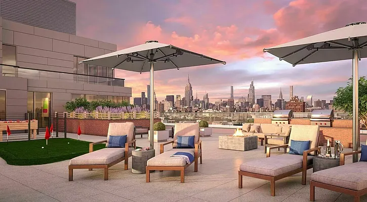 Rented by Manhattan Realty Group | media 19