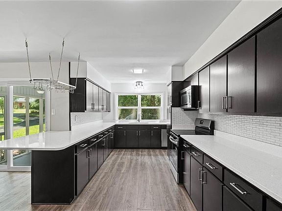 5th image of 5362 Dogwood Ct