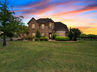 11100 Lakecrest Dr, Sanger, TX 76266