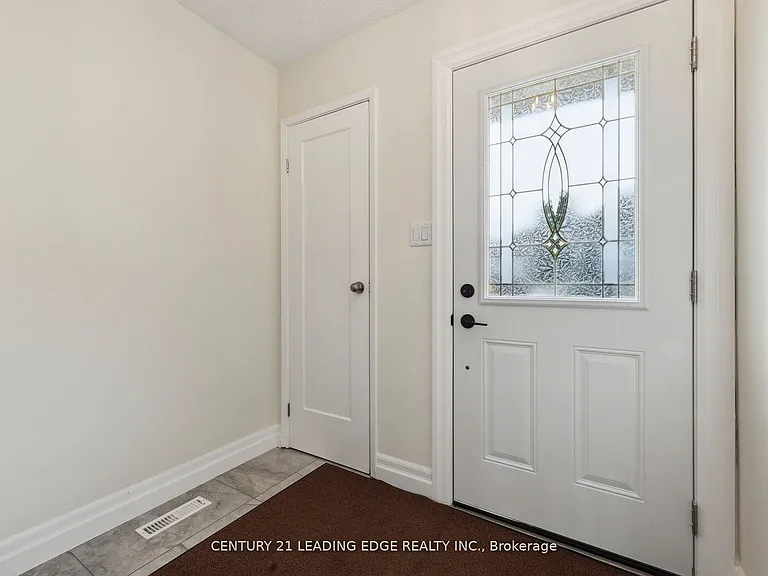317 Homestead Dr — Photo 5