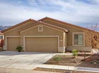 38946 S Running Roses Ln, Tucson, AZ 85739