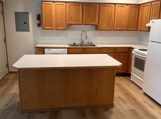 1310 S Skyline Dr #B, Moses Lake, WA 98837