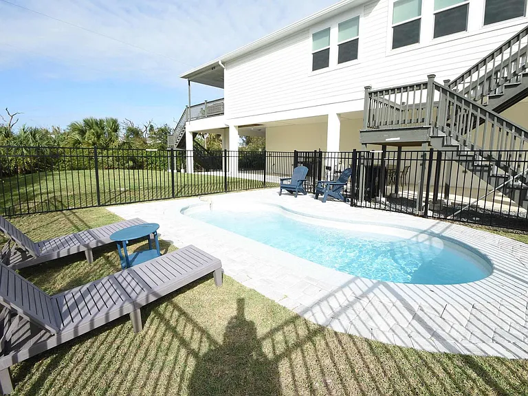 37 Atlantic Dr #ID1261604P — Photo 37