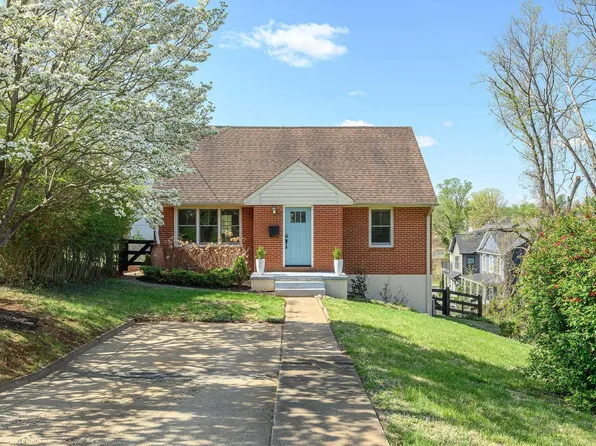 1000 Druid Ave, Charlottesville, VA 22902