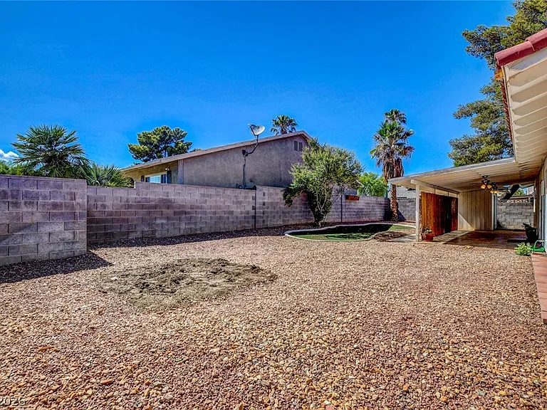 4367 S Mojave Rd — Photo 50