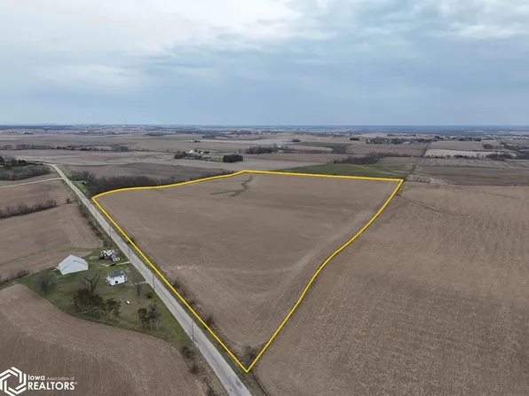 Ivanhoe Rd, Ely, IA 52227