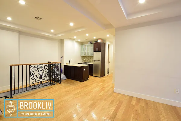 Rented by null | media 5