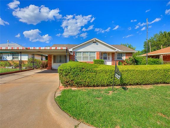 3rd image of 1717 Meyers Pl