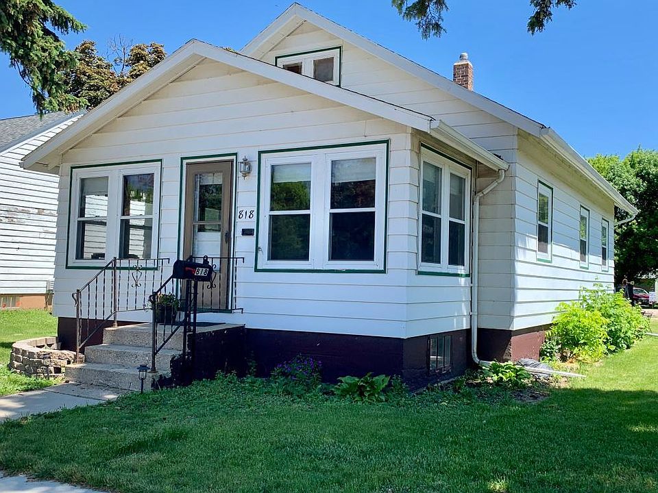 1st image of 818 10th St
