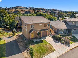 192 Honeysuckle Ln, The Dalles, OR 97058