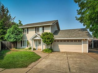 11524 Wales Dr, Redding, CA 96003
