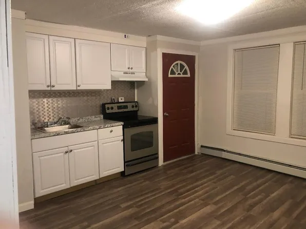 150 Lincoln St, Woonsocket, RI 02895