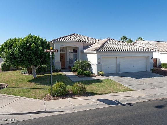 2nd image of 1807 W Bluebird Dr