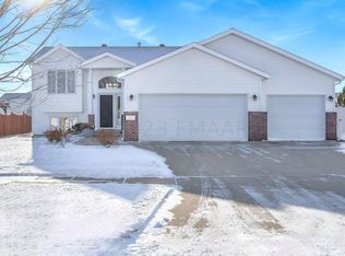 1115 8th Ave W, West Fargo, ND 58078