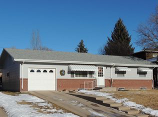 1824 Milton Dr, Cheyenne, WY 82001