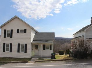 1016 Main St, Forest City, PA 18421