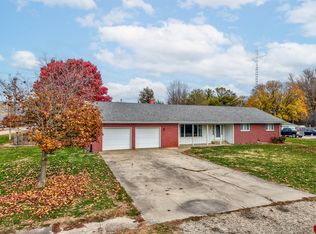 761 N 3906th Rd, Triumph, IL 61371