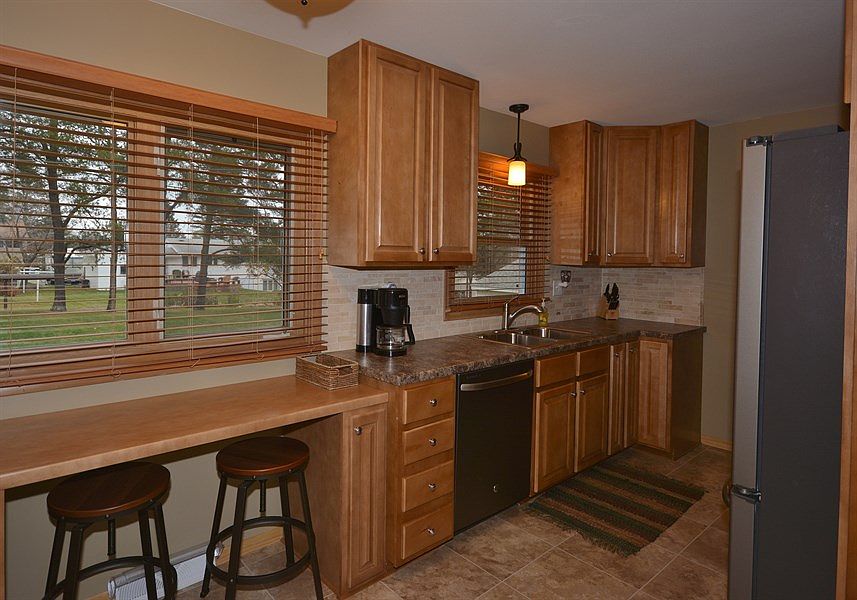 1st image of 310 N Blackman Ave