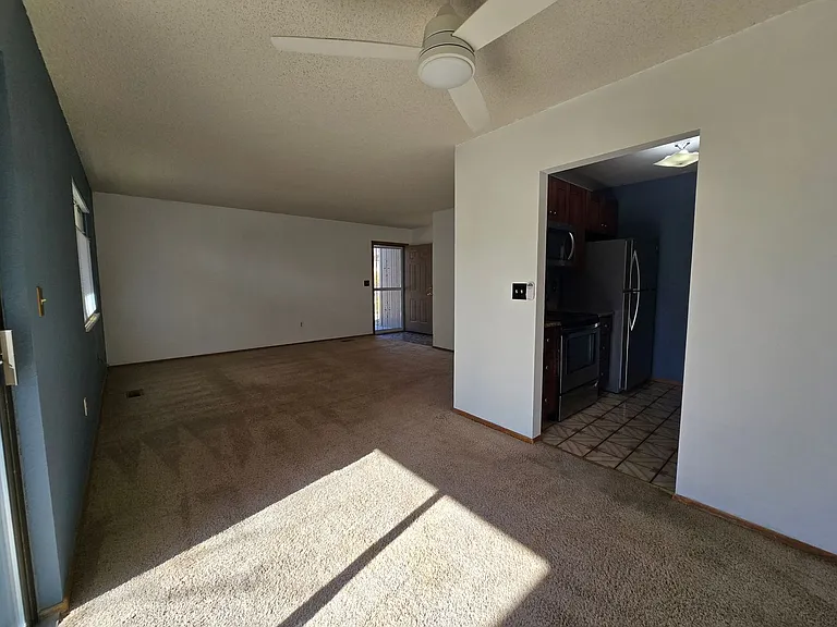 1150 Bacchus Dr #B — Photo 3